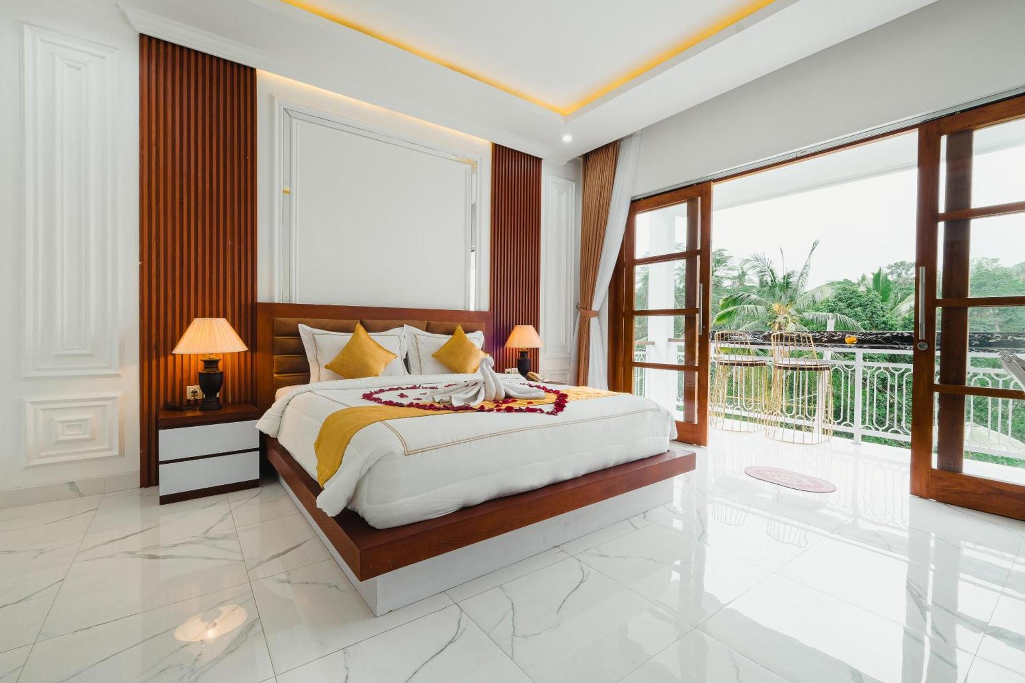 Royal Maharani Payogan Bed & Breakfast Ubud  Exterior photo