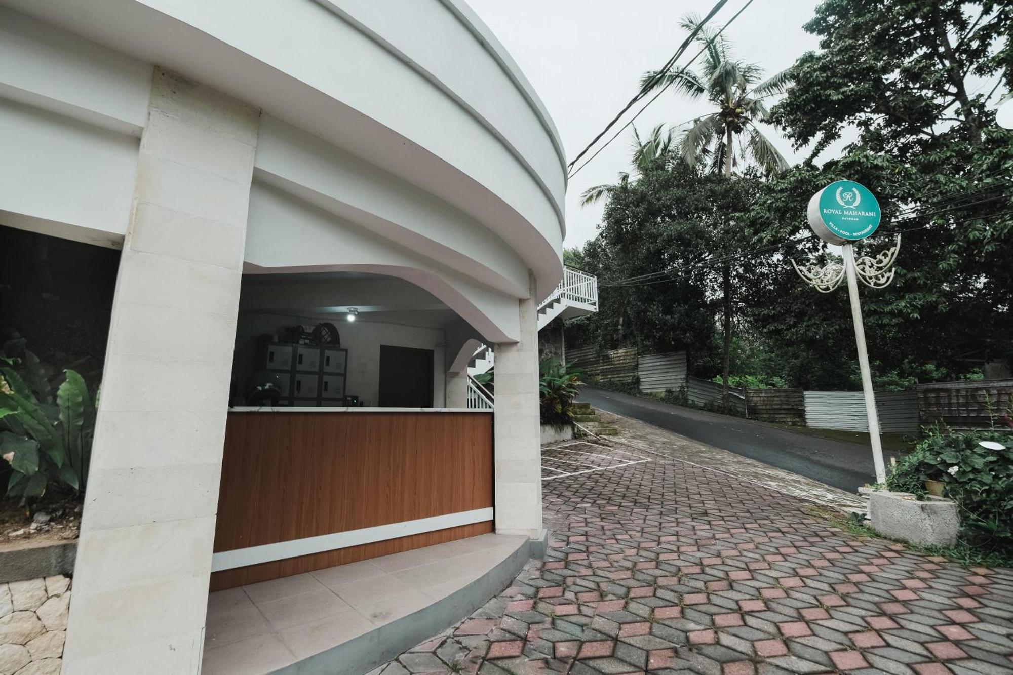 Royal Maharani Payogan Bed & Breakfast Ubud  Exterior photo